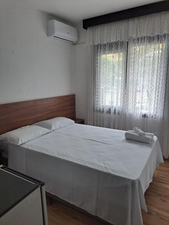 Vitoria Torres Hotel Buitenkant foto